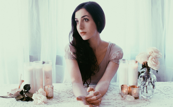 Jever Kneipenkonzert mit Marissa Nadler am 27. April im Hamburger Aalhaus