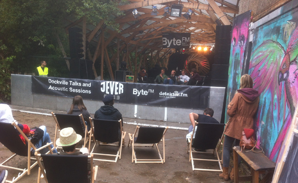 Jever Live Dockville Talks and Acoustic Sessions