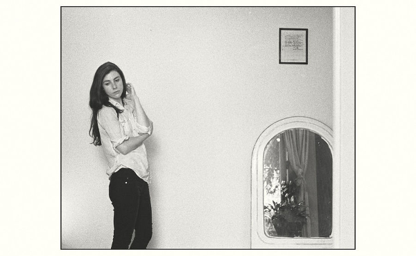 Julia Holter – „Have You In My Wilderness“ (Rezension)