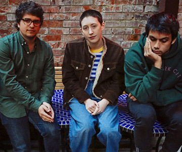 Frankie Cosmos (Jever Live Kneipenkonzert)