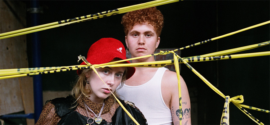 Girlpool kündigen neues Album an und teilen die Single „Hire“