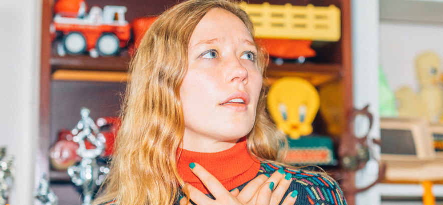 Julia Jacklin – „Head Alone“