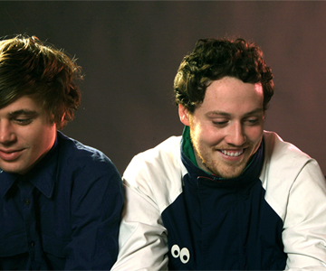 Metronomy – „Heartbreaker (French Version)“