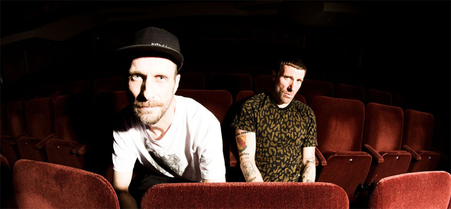 Sleaford Mods veröffentlichen neuen Song „Kebab Spider“