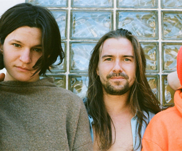 Big Thief – „Cattails“