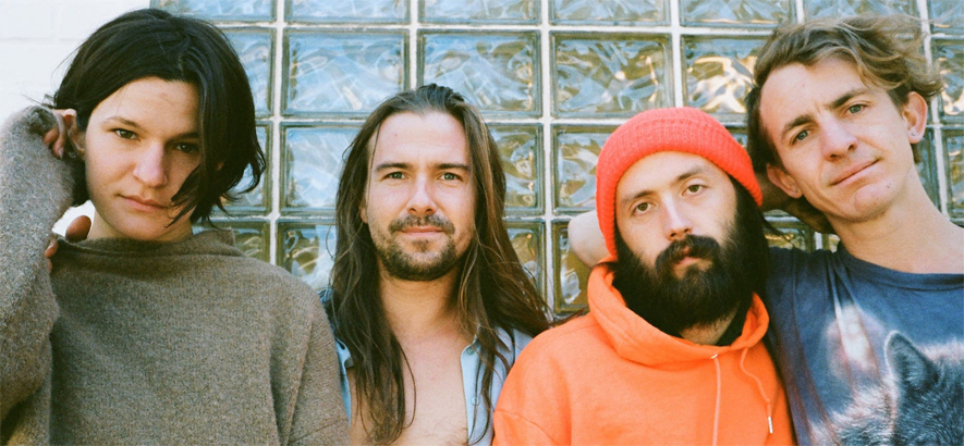 Big Thief – „Cattails“