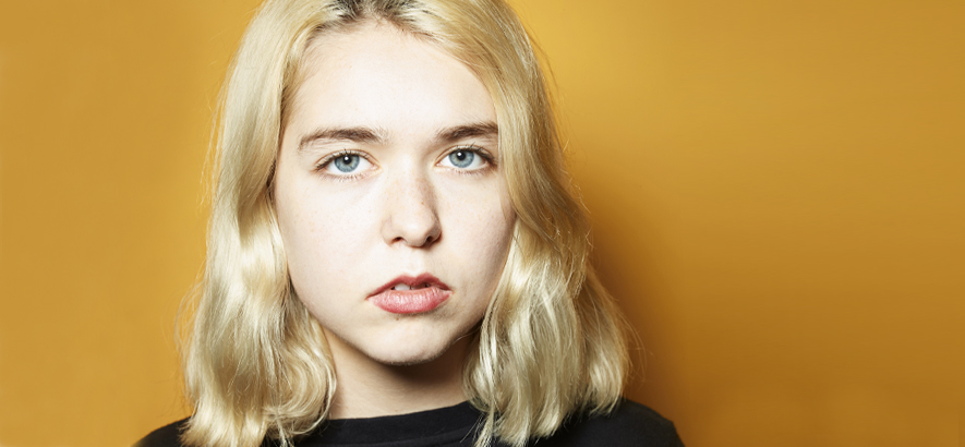 Pressefoto der US-amerikanischen Musikerin Lindsey Jordan alias Snail Mail