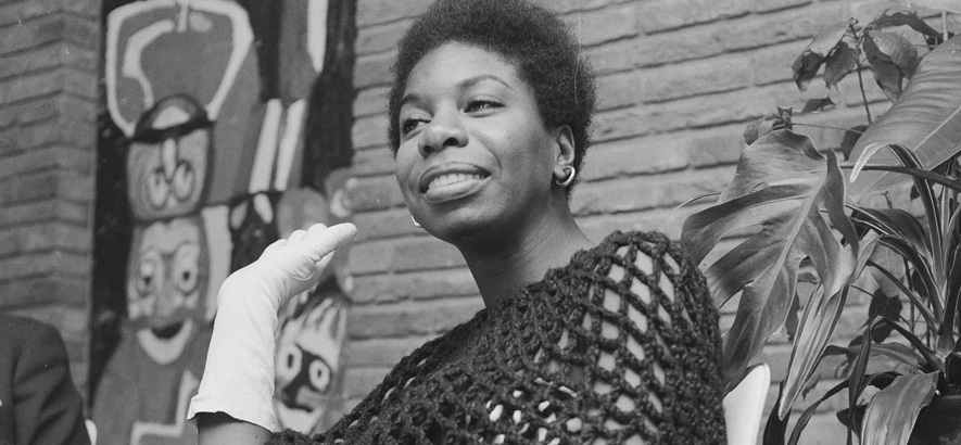 Nina Simone – „Here Comes The Sun“