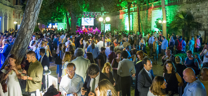 Open-Air-Szene vom Istanbul Jazz Festival