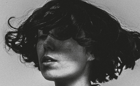 Kelly Lee Owens – „Inner Song“ (Album der Woche)