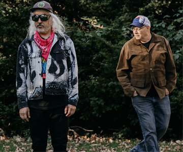 „Sweep It Into Space“: Dinosaur Jr. kündigen neues Album an