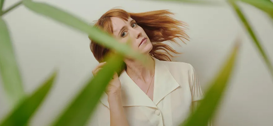 Jenn Wasner (Wye Oak) kündigt neues Album ihres Soloprojekts Flock Of Dimes an