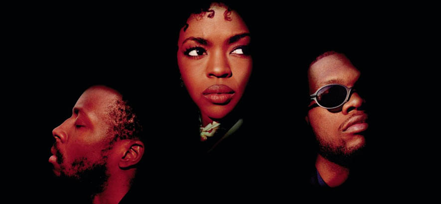 Cover des Albums „The Score“ von der Rap-Gruppe Fugees. Auf dem Album, das heute vor 25 Jahren erschienen ist, findet sich auch unser heutiger Track des Tages „Fu-Gee-La“.