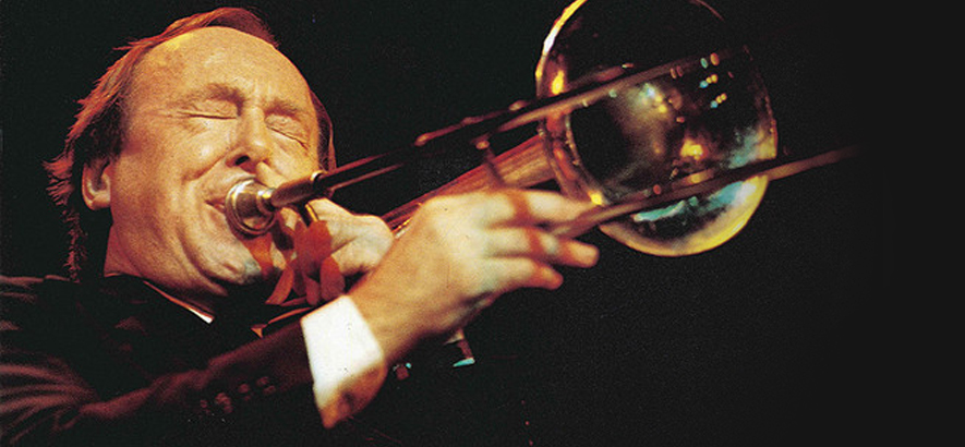 Chris Barber auf dem Plattencover von Chris Barber - „Everybody Knows“ aus dem Jahr 1985