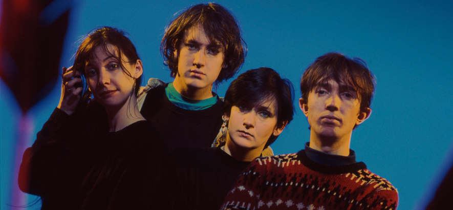 Pressefoto der Shoegaze-Band My Bloody Valentine, die ihren gesamten Katalog neu veröffentlicht haben.