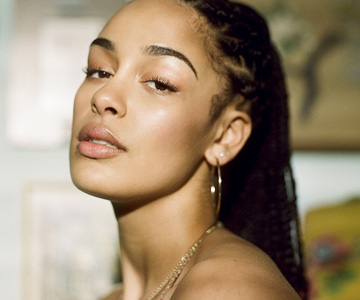 Schwermütige R&B-Meditation: Jorja Smith mit „Gone“