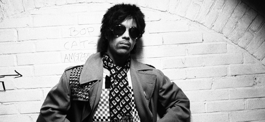 Pressebild des Musikers Prince, dessen Song „Make-Up“ unser Track des Tages ist