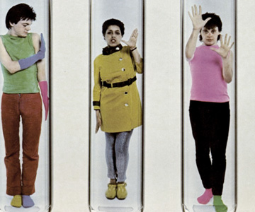 Zum zehnten Todestag von Poly Styrene: X-Ray Spex mit „Oh Bondage! Up Yours!”