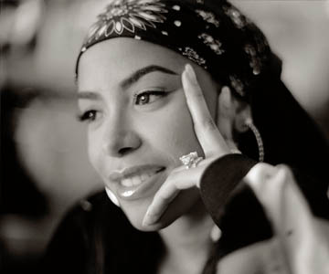 „We Need A Resolution“ aus dem letzten Album von Aaliyah