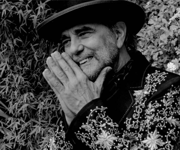 „Torn Again“: Daniel Lanois vertont Leonard-Cohen-Gedicht