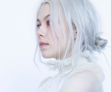 Phoebe Bridgers covert „Nothing Else Matters“ von Metallica