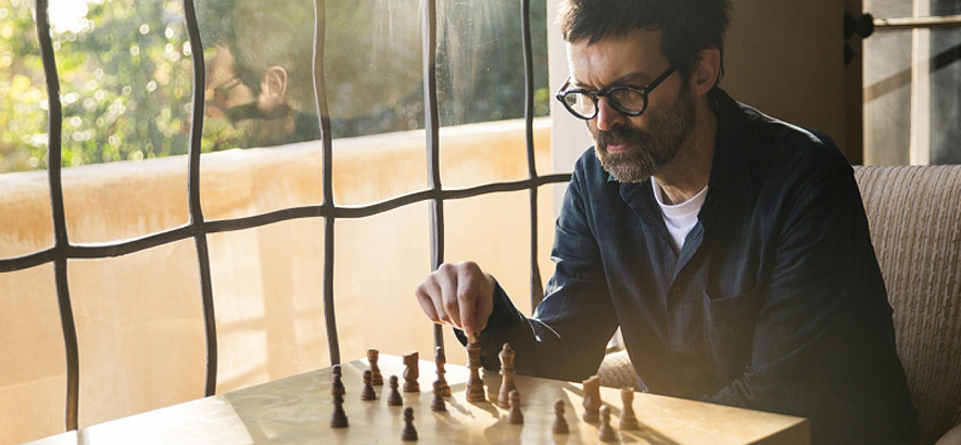 Foto des US-amerikanischen Musikers Mark Oliver Everett alias E von der Gruppe Eels, die ein neues Album namens „Extreme Witchcraft“ herausbringt.