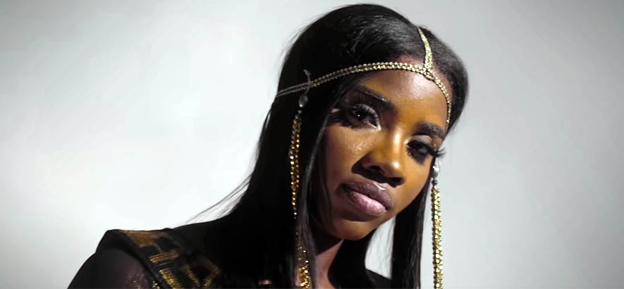 Die Rapperin Daphne Dash aus Atlanta im Video zu unserem Track des Tages „Empress“.