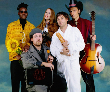 „Small World“: Metronomy kündigen neues Album an