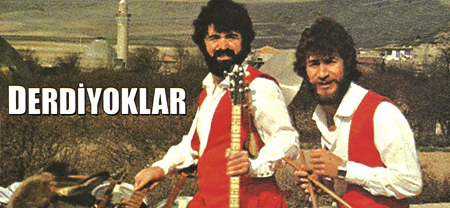 Cover des Albums „Koleksiyon“ von der Band Derdiyoklar, deren Song „Liebe Gabi“ heute unser Track des Tages ist.