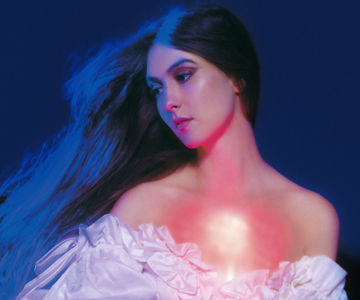 Weyes Blood – „And In The Darkness, Hearts Aglow“ (Album der Woche)