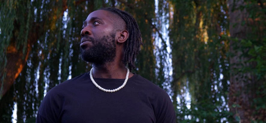 Pressebild von Kele, dessen Song „Vandal“ heute unser Track des Tages ist.