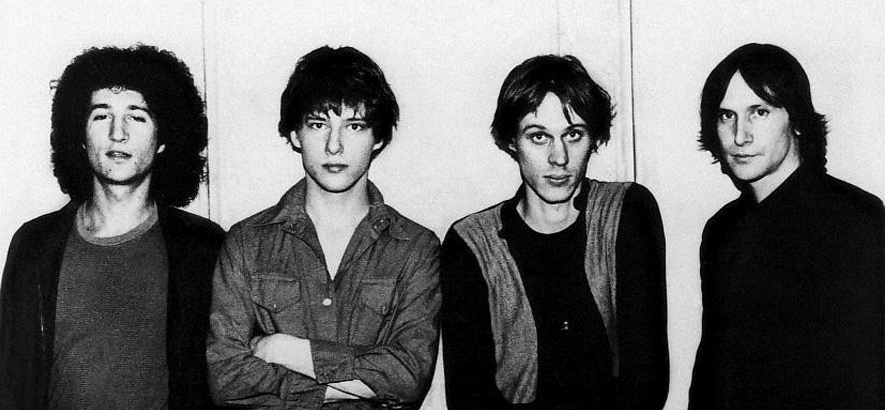 Foto der Band Television, deren Sänger und Gitarrist Tom Verlaine (2. v. r.) im Alter von 73 Jahren gestorben ist.