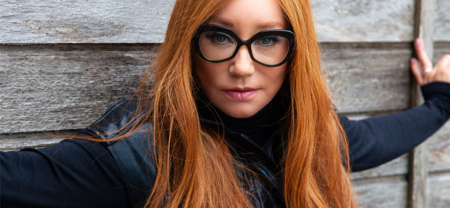 Pressebild der Singer-Songwriterin Tori Amos, zu deren 60. Geburtstag ihr Song „Cornflake Girl“ unser Track des Tages ist.