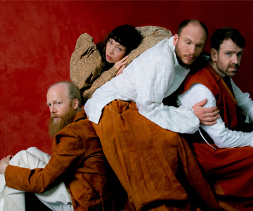 „Slipping Into Color“: Little Dragon und April + Vista veröffentlichen Überraschungs-EP