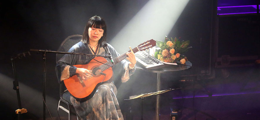 ANCHOR Gewinnerin Ichiko Aoba bei ihrer Show im Gruespan beim Reeperbahn Festival 2023“; Credit: Björn Buddenbohm