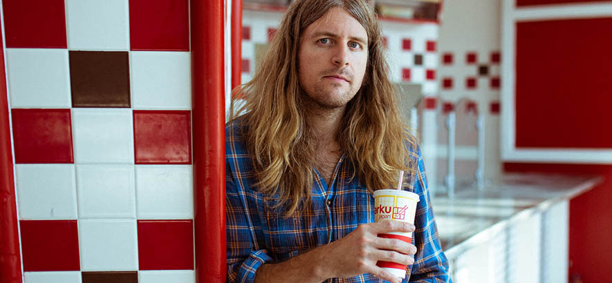 Pressebild von David Nance, dessen Song „Mock The Hours“ heute unser Track des Tages ist.