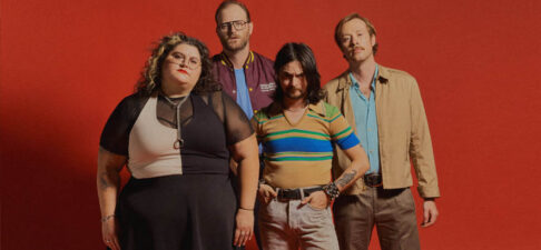 Funky Classic Rock: „Moonstruck“ von Sheer Mag