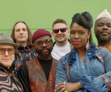 „Pull The Rope“: Ibibio Sound Machine kündigen neues Album an