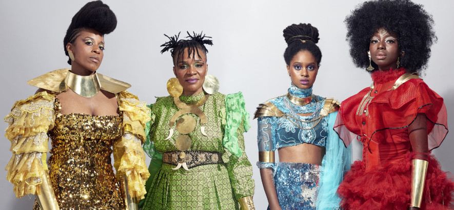 Fehler-Boogie: „Flaws“ von Les Amazones d'Afrique