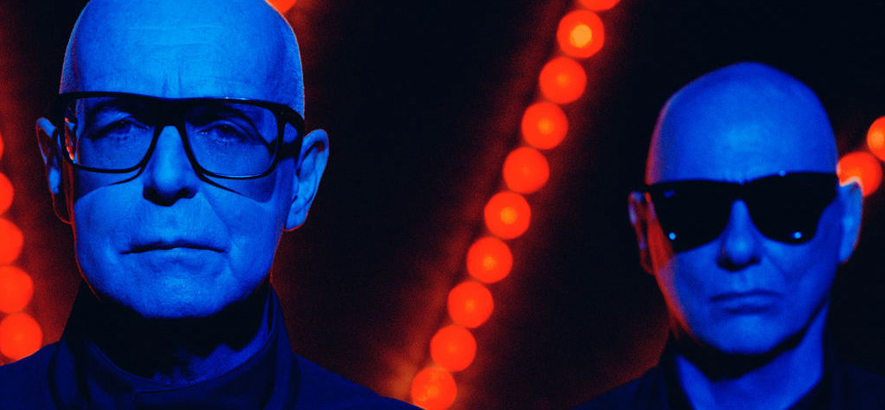Foto des britischen Synth-Pop-Duos Pet Shop Boys, welches ein neues Album namens „Nonetheless“ angekündigt hat
