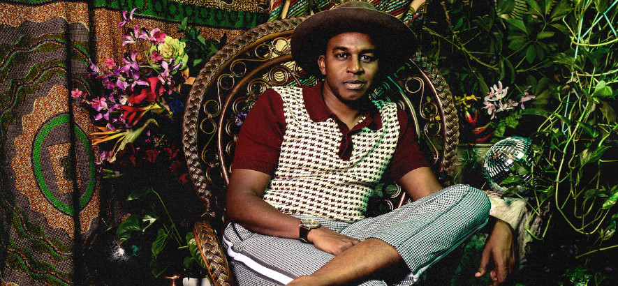 Pressebild von Sinkane, dessen Song „We Belong“ heute unser Track des Tages ist.