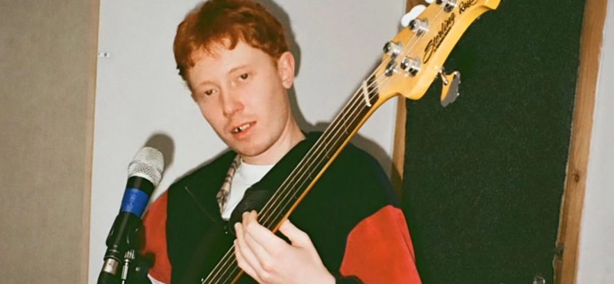 Foto des britischen Musikers King Krule, der eine neue EP veröffentlicht hat