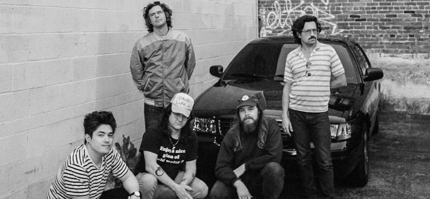 Positiver Reminder: „Light On“ von White Denim