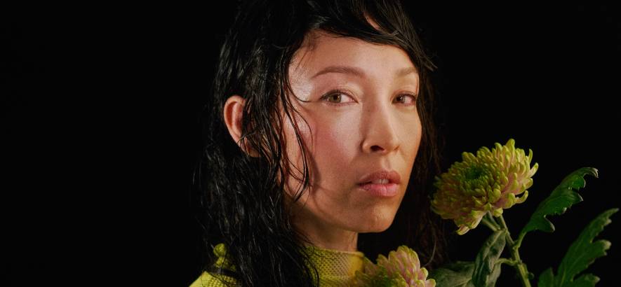 Solo-Debüt: „Break Me Down“ von Yukimi (Little Dragon)