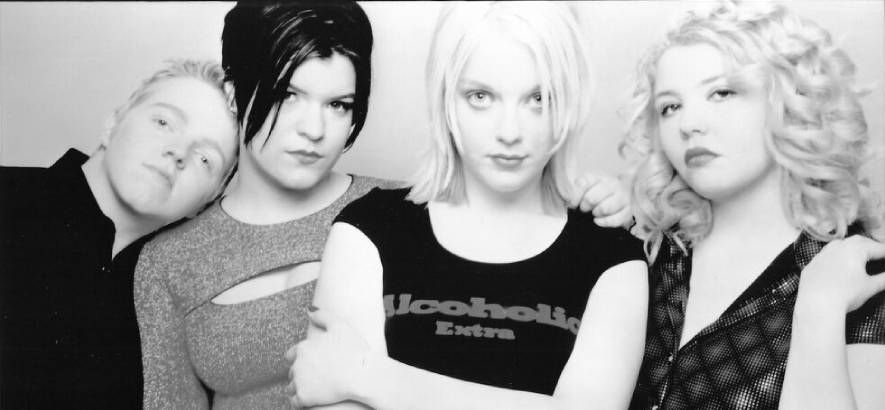 Pressebild von Kenickie, deren „Skateboard Song“ heute unser Track des Tages ist.