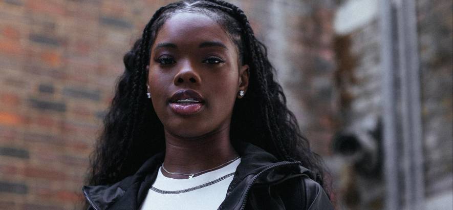 Pressebild von Cristale, deren Song „Ready 2 Go“ heute unser Track des Tages ist.