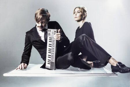 Schwedischer Single-Club: „Stay Together“ von Club 8