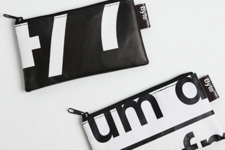 Neu im Shop: das ByteFM Upcycling-Mäppchen