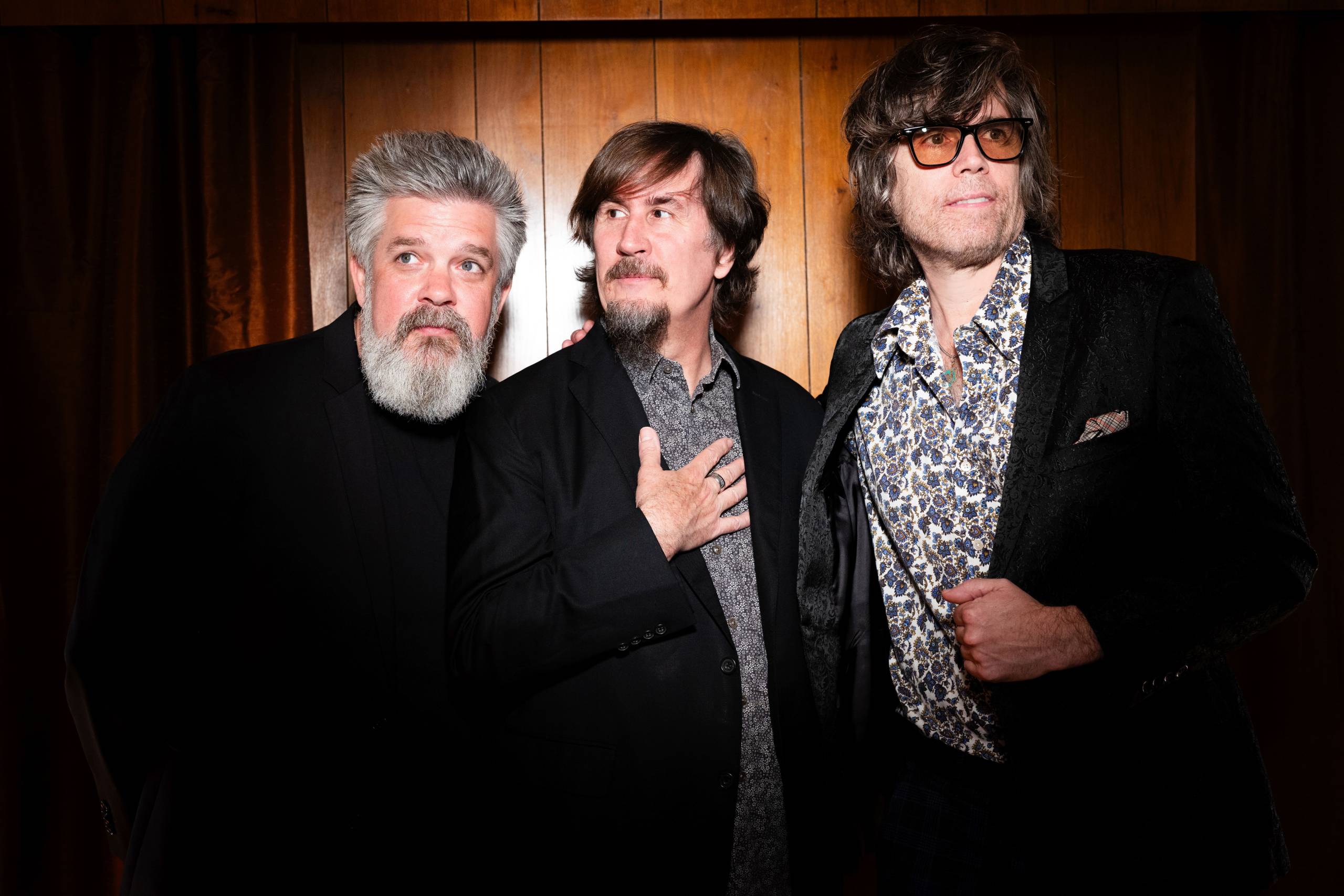 Pressebild von The Mountain Goats, deren Song „Armies Of The Lord“ heute unser Track des Tages ist.