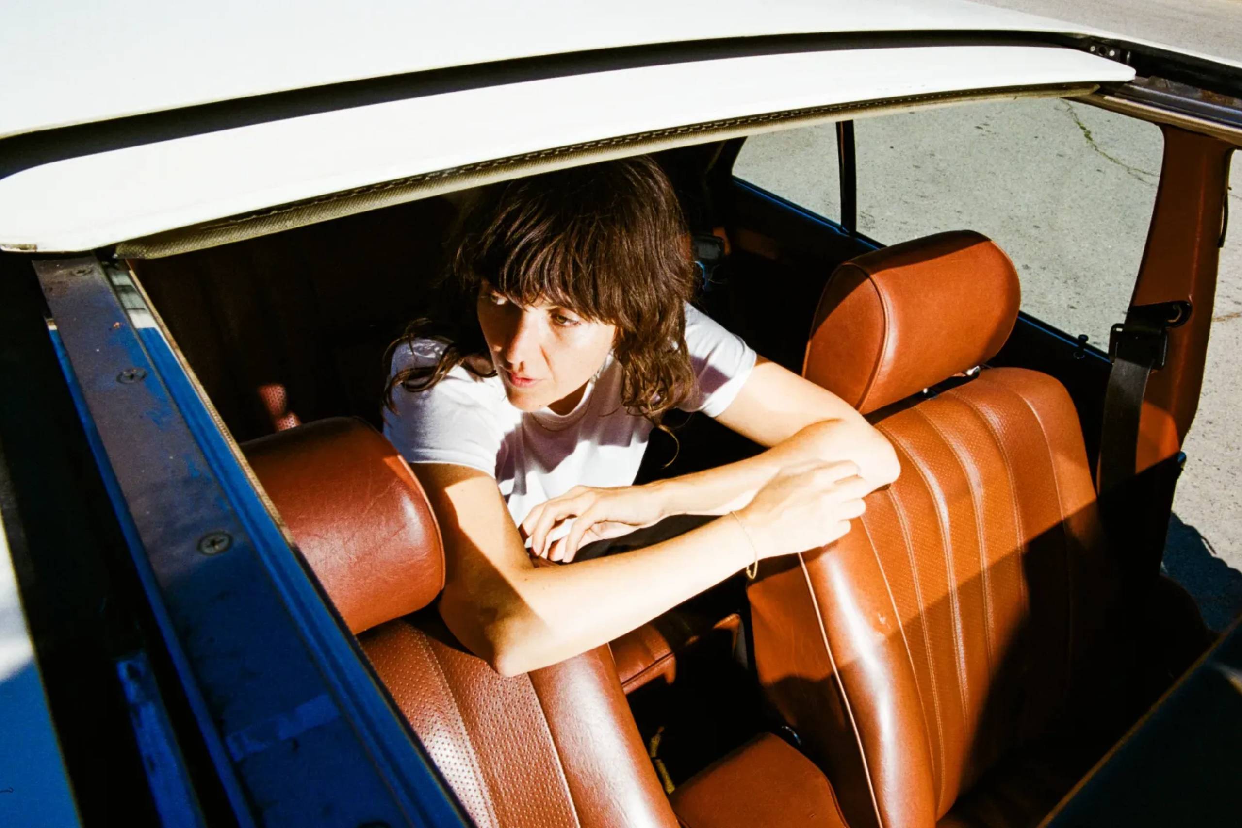 Ungestüm: „Stay In Your Lane“ von Courtney Barnett